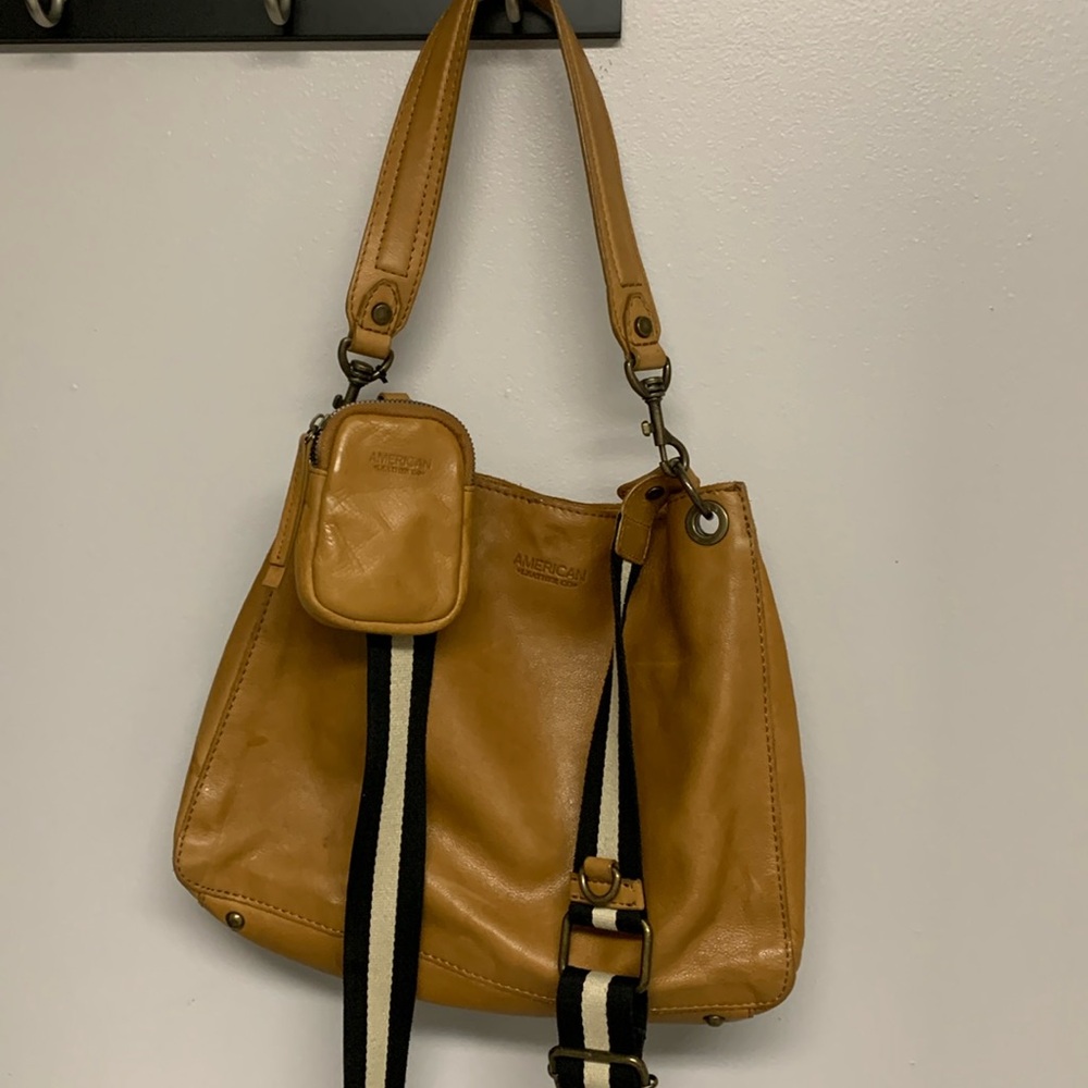 Leather shoulder/ crossbody bag